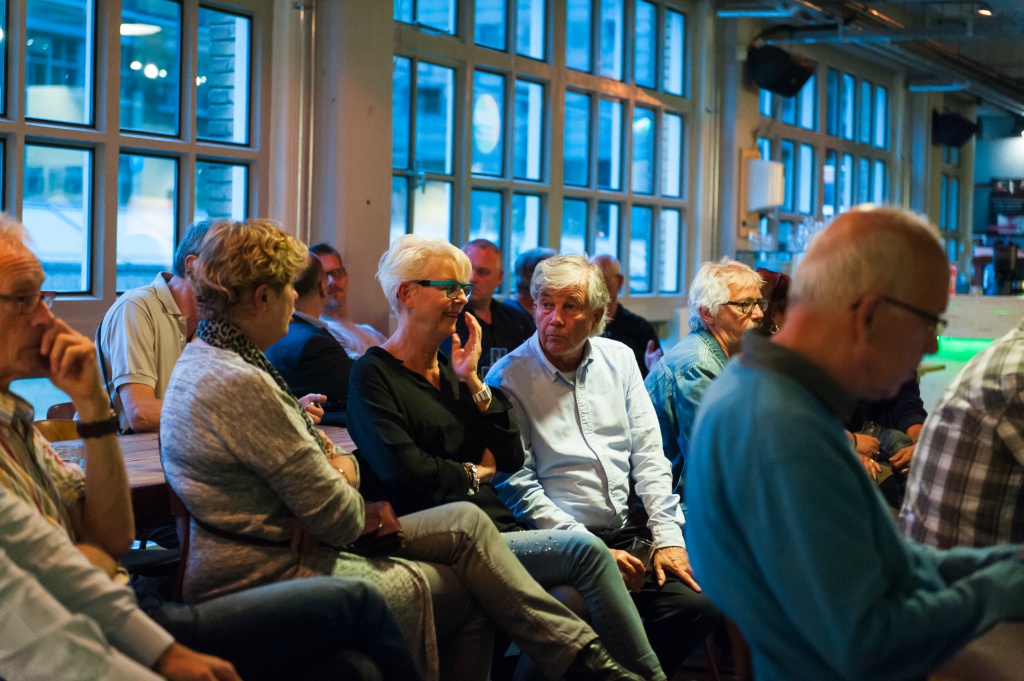 Astrid Theo Publiek